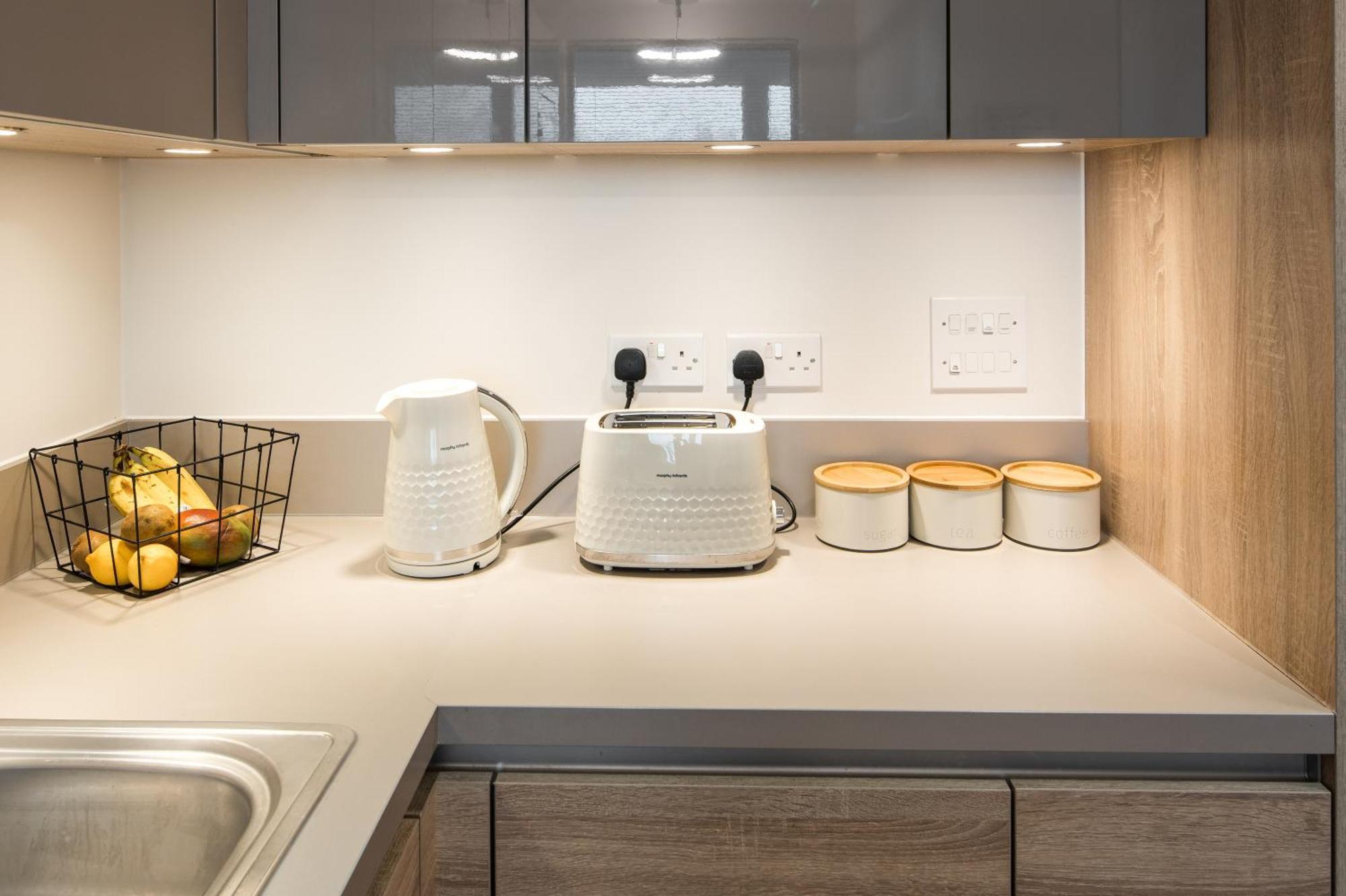 Canning Town -2 Bed Luxury Apartment Лондон Екстериор снимка