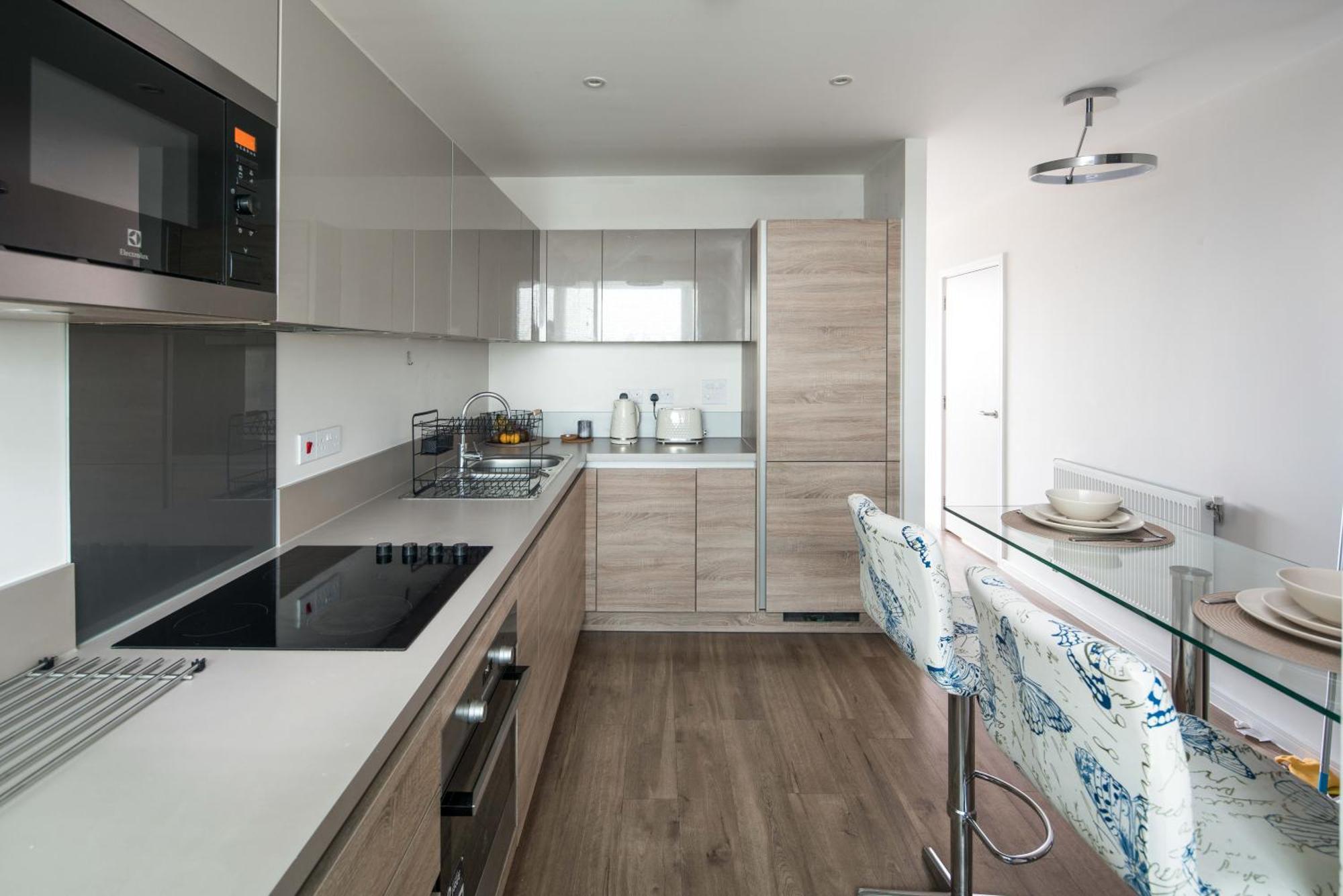 Canning Town -2 Bed Luxury Apartment Лондон Екстериор снимка